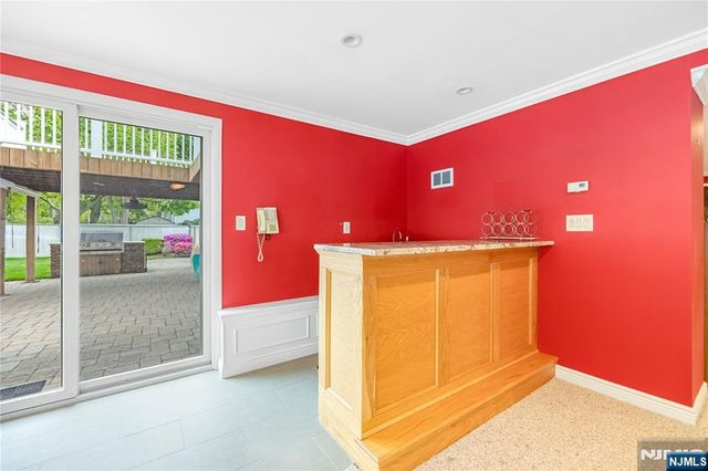 88 Ross Avenue, Emerson, NJ 07630