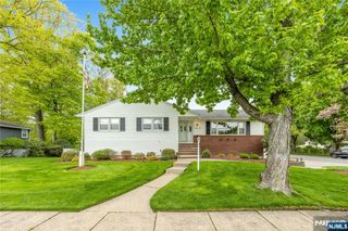 88 Ross Avenue, Emerson, NJ 07630