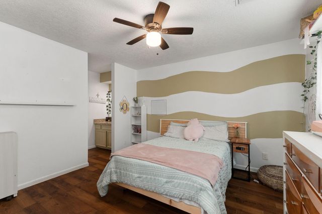 7615 Pine Hollow Drive, Humble, TX 77396