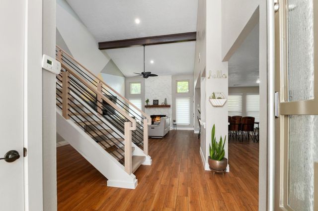 7615 Pine Hollow Drive, Humble, TX 77396