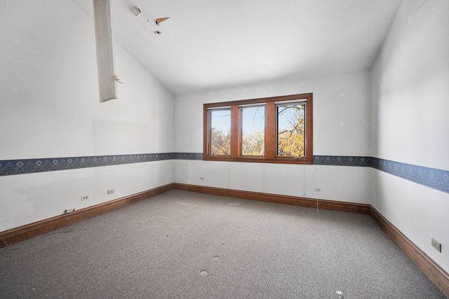 610 N Washington Street 2-1, Naperville, IL 60563