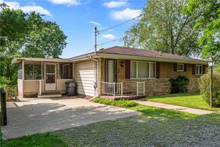 218 Brand Ave, Imperial, PA 15126