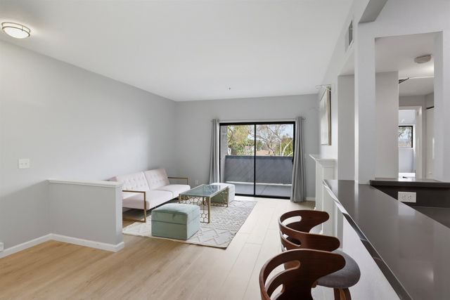 1280 Stanhope Ln 246, Hayward, CA 94545