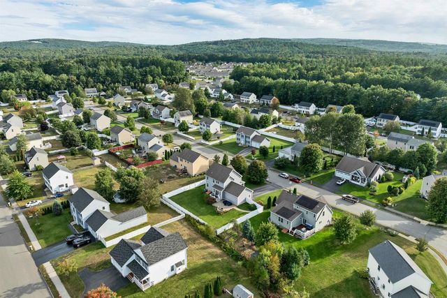 16 Amy Way, Concord, NH 03303