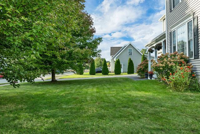 16 Amy Way, Concord, NH 03303