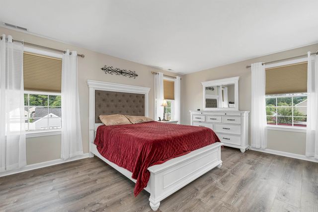 16 Amy Way, Concord, NH 03303