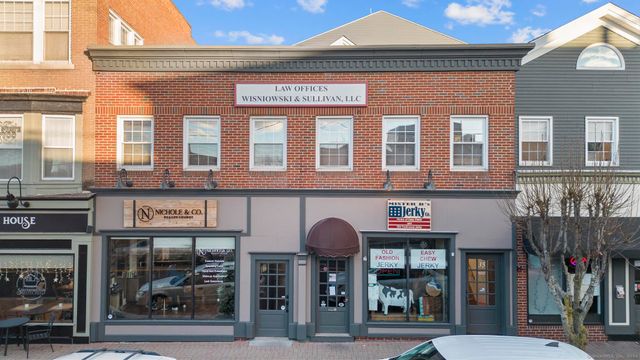 51 North Main Street 3J, Southington, CT 06489