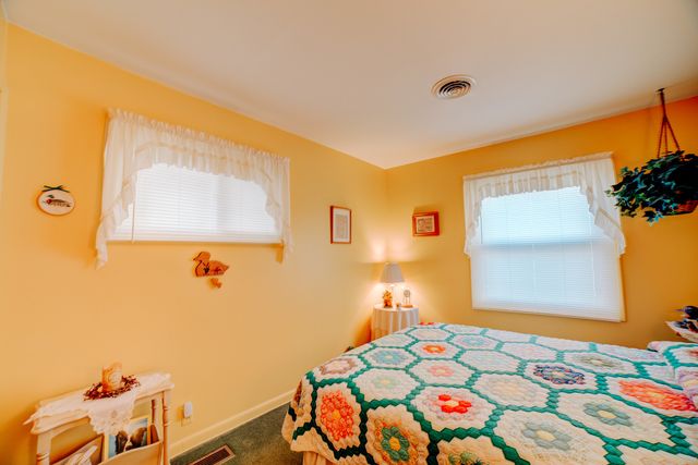 617 E Grant Street, Watseka, IL 60970