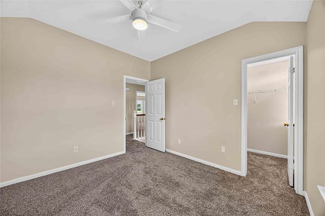 3923 Oak Wood Drive N, Pearland, TX 77581