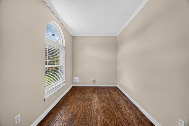 3923 Oak Wood Drive N, Pearland, TX 77581