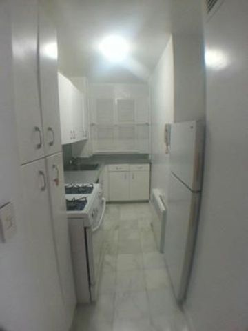 77 W 55th St Apt 9J, New York City, NY 10019