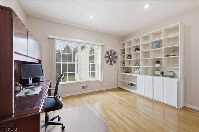 122 Sleepy Hollow Ln, Montgomery Twp., NJ 08502