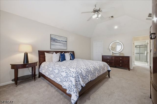 122 Sleepy Hollow Ln, Montgomery Twp., NJ 08502