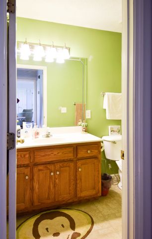 100 Megann Dr, Portland, TN 37148
