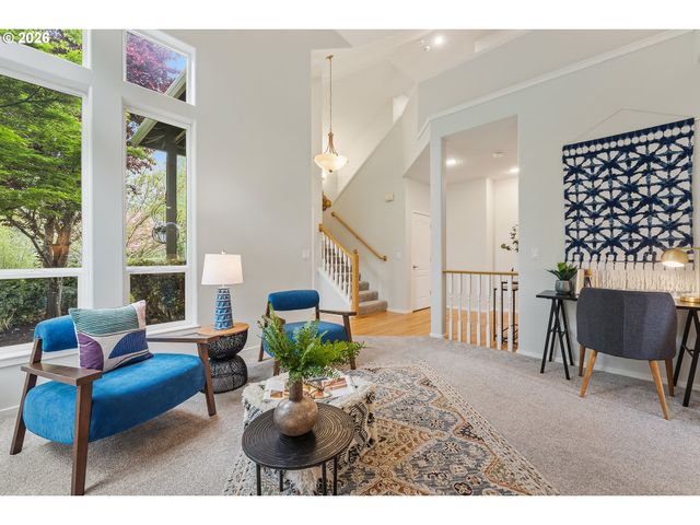 12432 Se MOUNTAIN SUN Dr, Clackamas, OR 97015