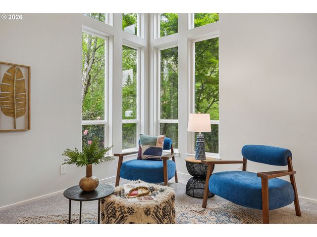 12432 Se MOUNTAIN SUN Dr, Clackamas, OR 97015