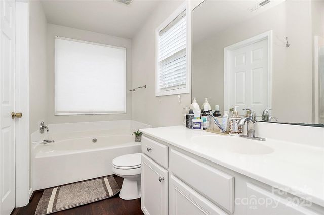 7707 Brisbane Court, Charlotte, NC 28215