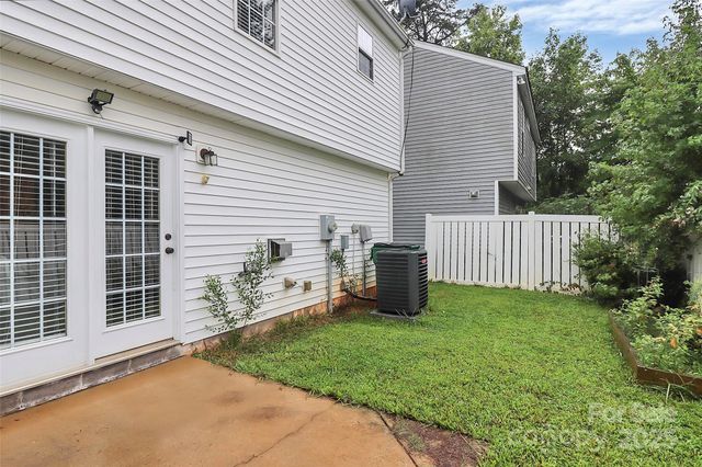 7707 Brisbane Court, Charlotte, NC 28215