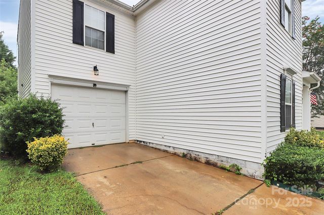 7707 Brisbane Court, Charlotte, NC 28215