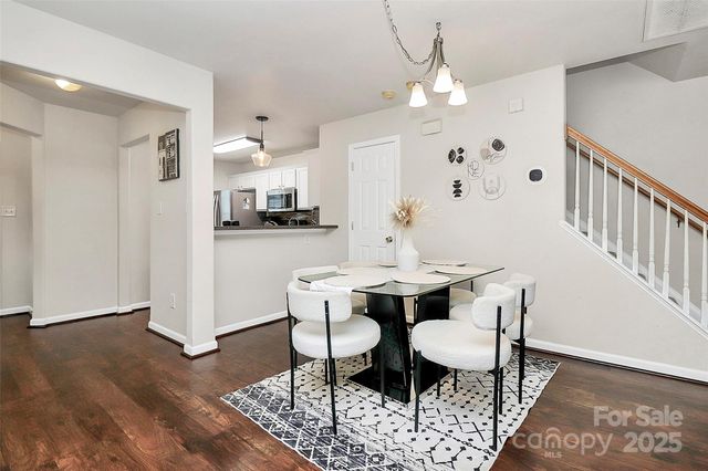 7707 Brisbane Court, Charlotte, NC 28215