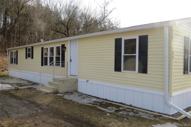 723 Beekman 64, Hopewell Junction, NY 12524