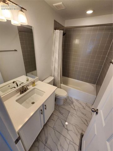 6904 Passing Sky Drive, Colorado Springs, CO 80911