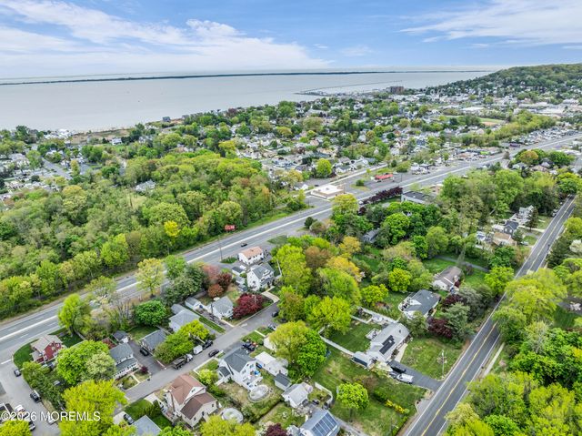 1 Tiensch Avenue, Leonardo, NJ 07737