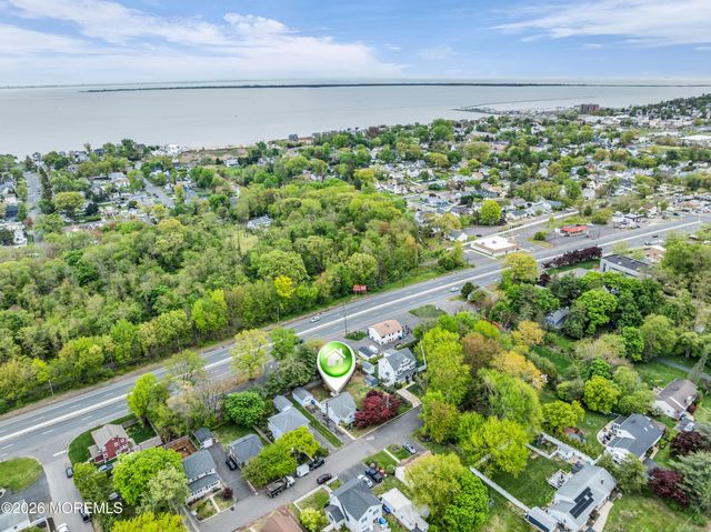 1 Tiensch Avenue, Leonardo, NJ 07737
