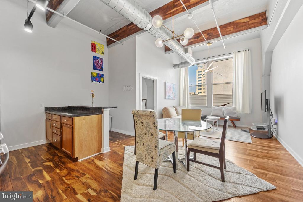 511 N BROAD ST #304, Philadelphia, PA 19123 — exterior