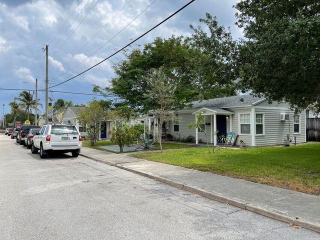 717 8th Avenue N, Lake Worth Beach, FL 33460
