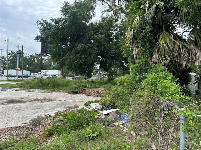 207 Godsells Street, Savannah, GA 31405