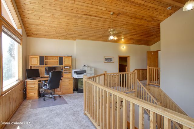 31582 E Hayden Lake RD, Hayden, ID 83835