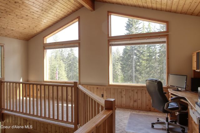 31582 E Hayden Lake RD, Hayden, ID 83835