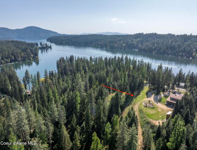31582 E Hayden Lake RD, Hayden, ID 83835
