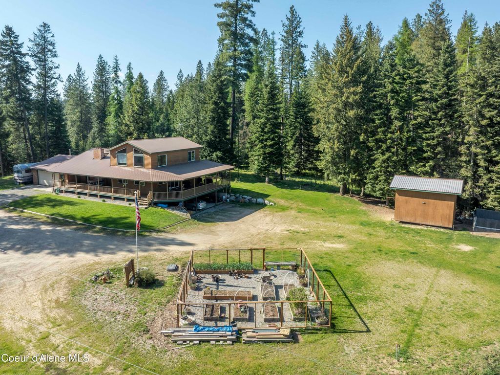 31582 E Hayden Lake RD, Hayden, ID 83835
