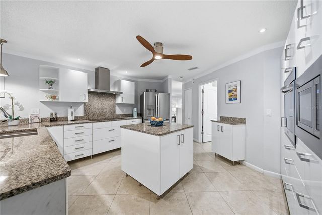 8304 12TH AVENUE DRIVE NW, Bradenton, FL 34209