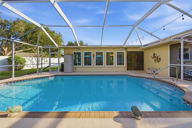8304 12TH AVENUE DRIVE NW, Bradenton, FL 34209