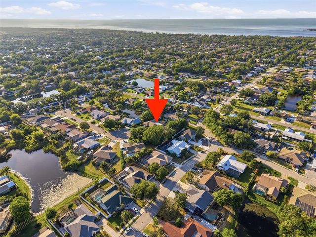8304 12TH AVENUE DRIVE NW, Bradenton, FL 34209