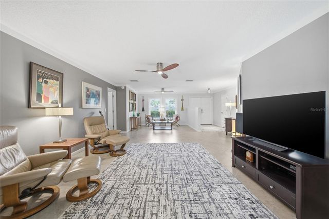 8304 12TH AVENUE DRIVE NW, Bradenton, FL 34209