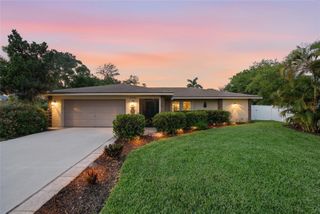 8304 12TH AVENUE DRIVE NW, Bradenton, FL 34209
