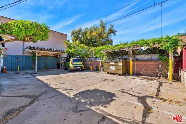 6249 Newell Street, Huntington Park, CA 90255