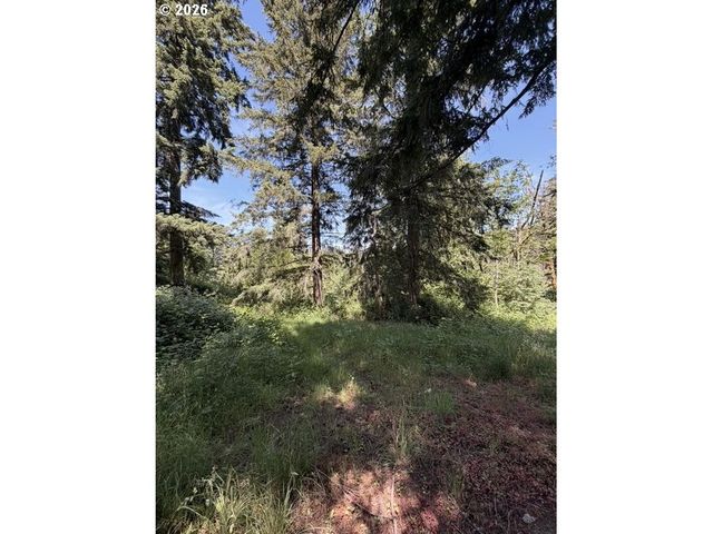 18243 S BOGYNSKI Rd, Oregon City, OR 97045