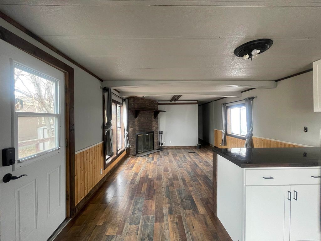 333 S Jones St, Powell, WY 82435 photo 7