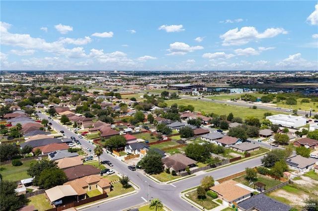 1107 E San Pedro Street, Pharr, TX 78577