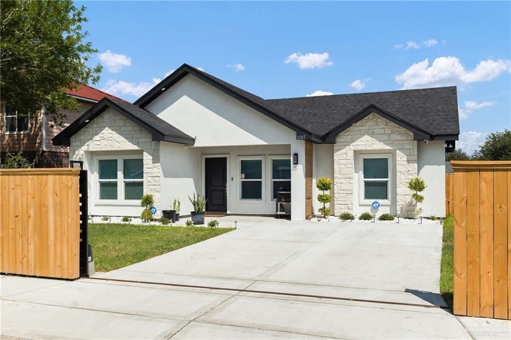 1107 E San Pedro Street, Pharr, TX 78577