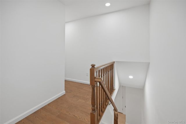 19 Sherwood Court, Ronkonkoma, NY 11779