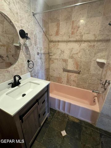 209 HADLOCK Street, El Paso, TX 79905