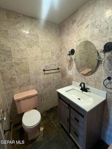 209 HADLOCK Street, El Paso, TX 79905