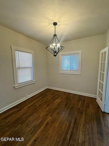 209 HADLOCK Street, El Paso, TX 79905