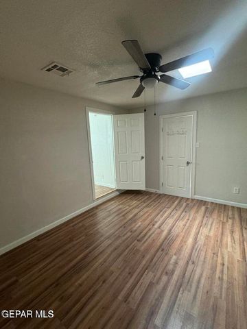 209 HADLOCK Street, El Paso, TX 79905